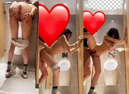 Em rủ em người yêu vào WC vụng trộm